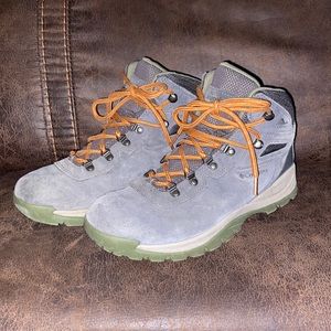 Women’s Columbia Waterproof Hiking Boots